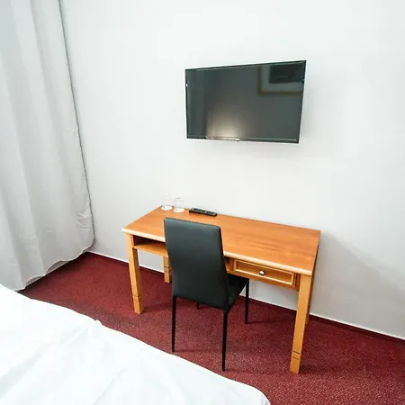Brixen Praag