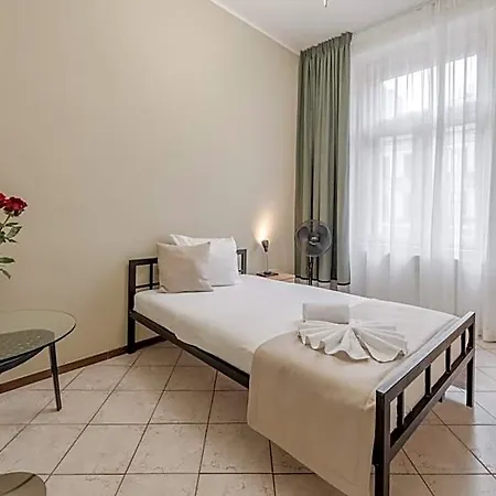 Brixen מלון 3*