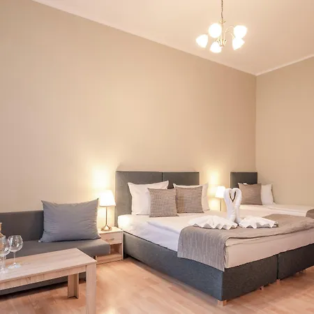 Brixen 3* פראג