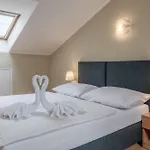 Brixen 3*